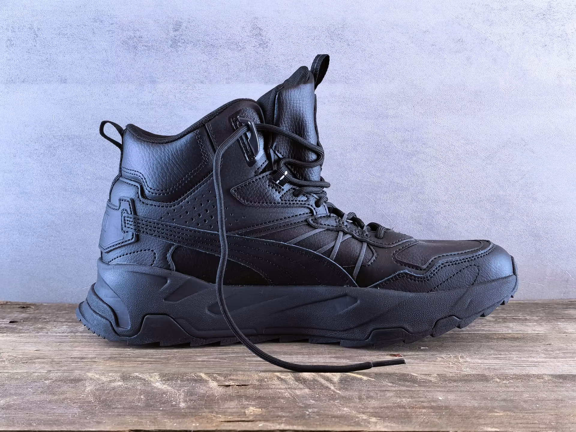 Внешний вид PUMA Trinity Mid Hybrid L